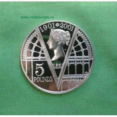 Монета 5 фунтов 2001 Великобритания "100 лет со дня смерти Королевы Виктории" 